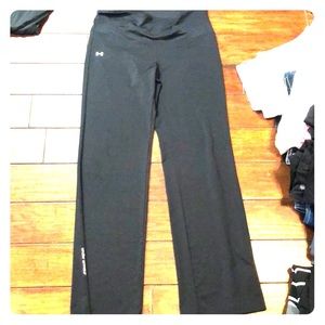 UA black workout pants size L